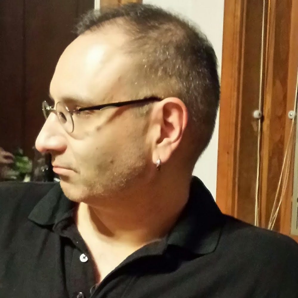 Meet your Posher, Max